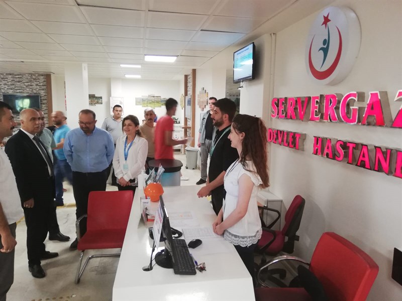 valimiz hasan karahan servergazi devlet hastanesini ziyaret etti